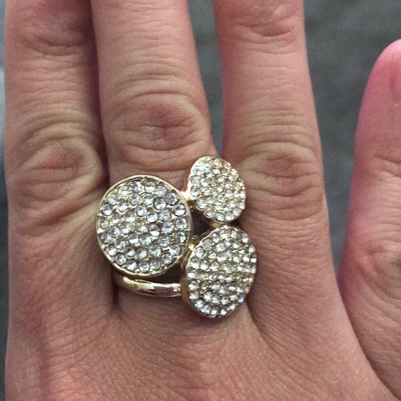 Express Tri Circle Bling Ring - Picture 2 of 8